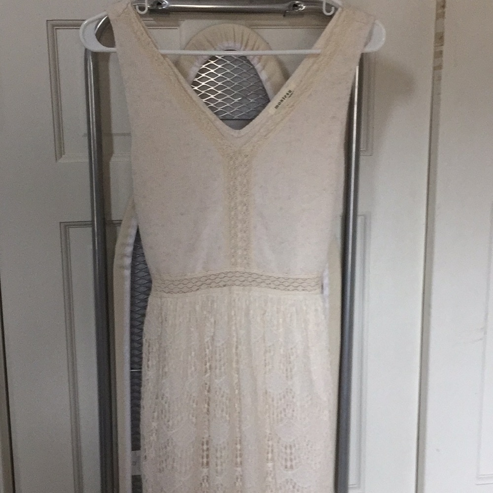 Montevideo lace dress with peekaboo skirt